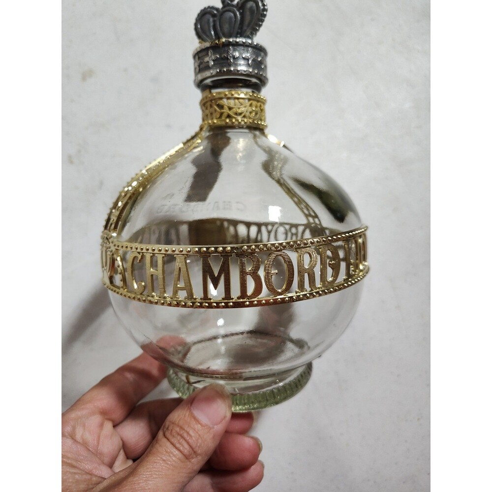 Vintage Chambord Liqueur Bottle Royale Deluxe Bottle Crown Top 750ml Glass (813)